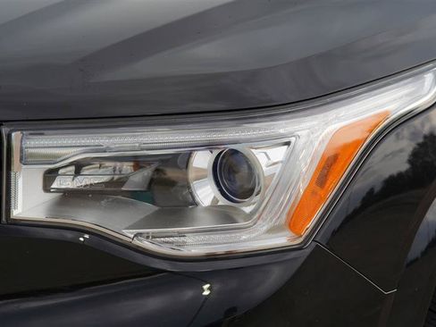Used 2017 GMC Acadia Denali AWD/4WD image 22