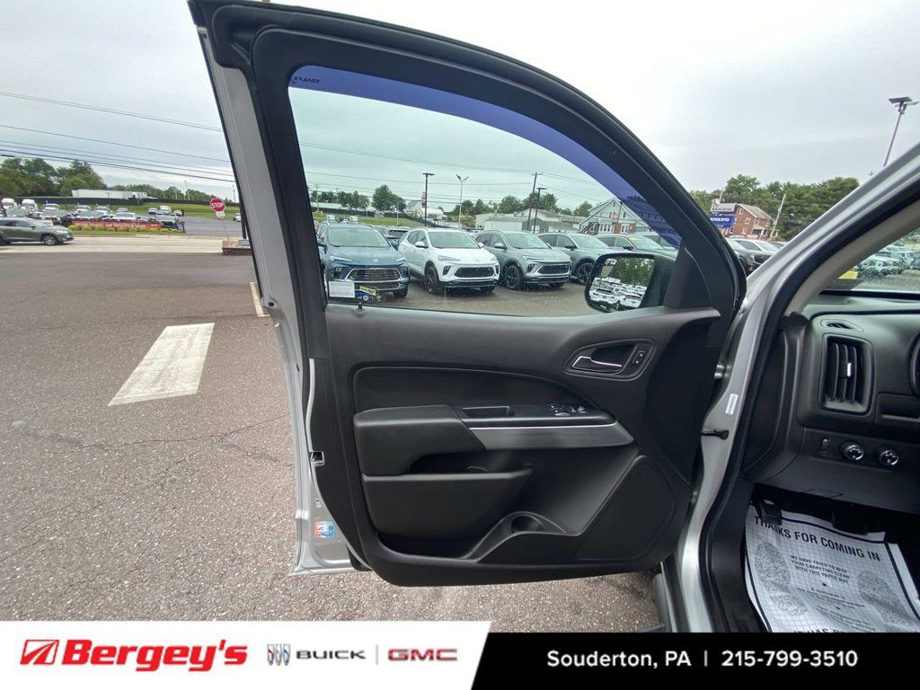 Certified 2016 Chevrolet Colorado LT AWD/4WD image 26