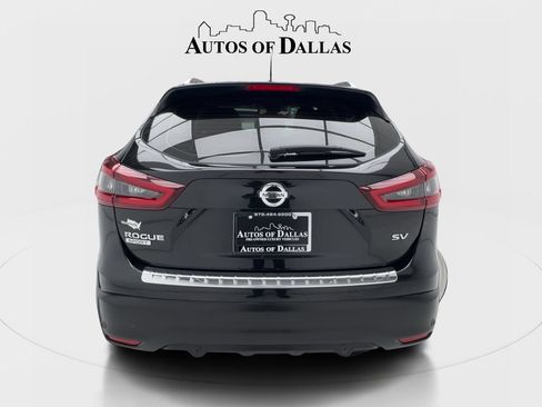Used 2020 Nissan Rogue Sport SV FWD image 9