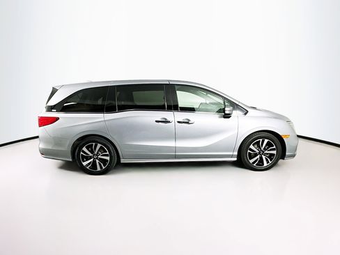 Used 2018 Honda Odyssey Elite image 10