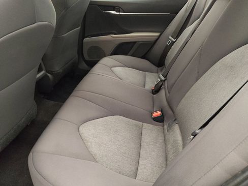 Used 2020 Toyota Camry LE w/ Carpet Mat Package image 18