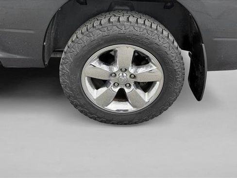 Used 2017 RAM 1500 Big Horn AWD/4WD image 9
