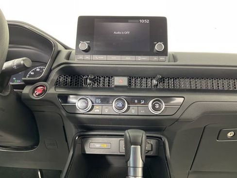 Used 2023 Honda CR-V LX image 25
