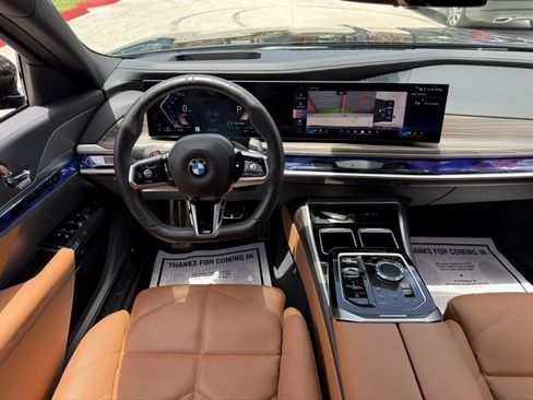 Used 2023 BMW 740i w/ Parking Assistance Package image 40