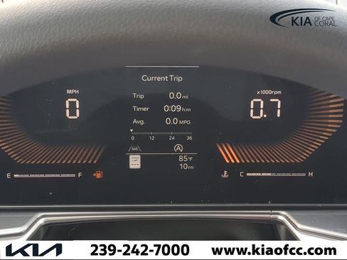 New 2025 Kia Sorento LX image 25