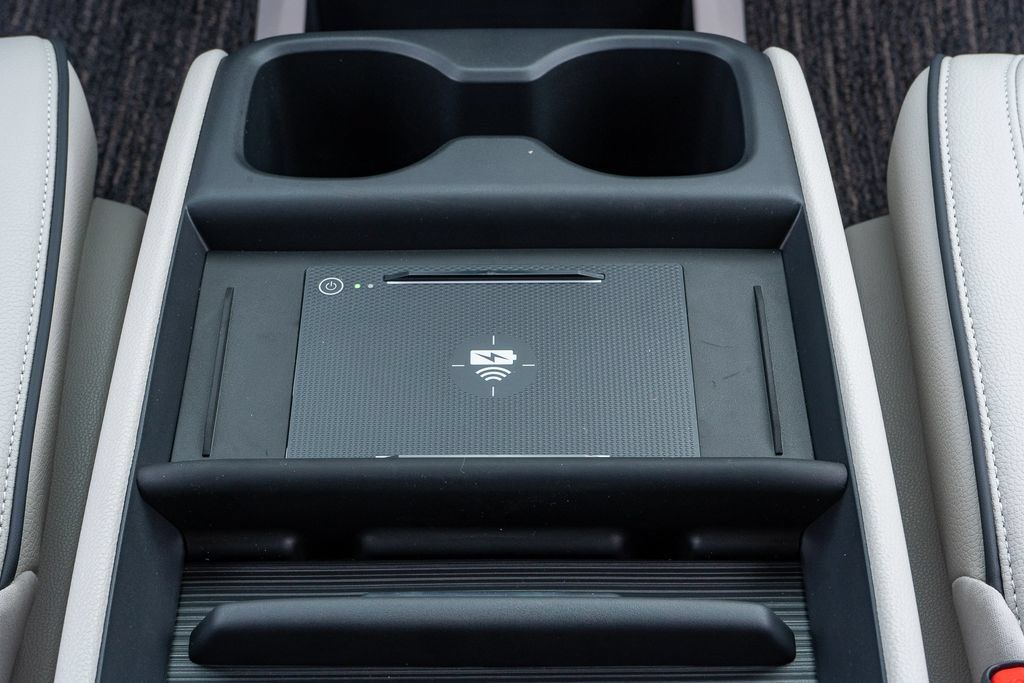 New 2026 Honda Odyssey Touring image 22