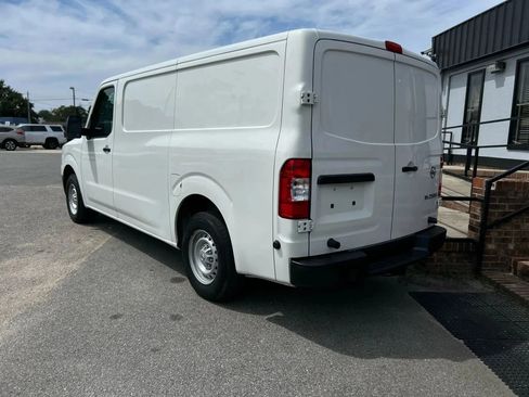Used 2016 Nissan NV 2500 S w/ Power Package RWD image 9