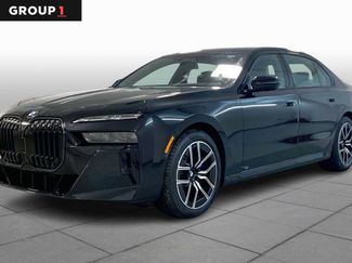 Used 2026 BMW 760i xDrive w/ Executive Package AWD/4WD video 1