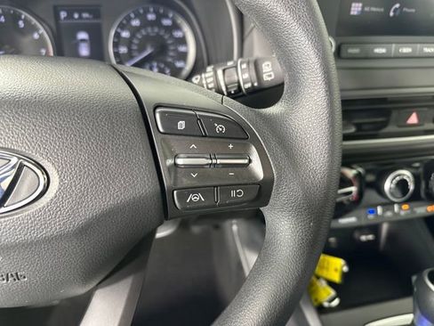 Used 2023 Hyundai Kona SEL image 16
