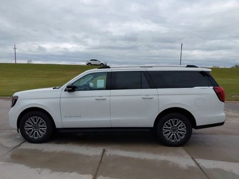 New 2026 Ford Expedition Max Platinum AWD/4WD image 7