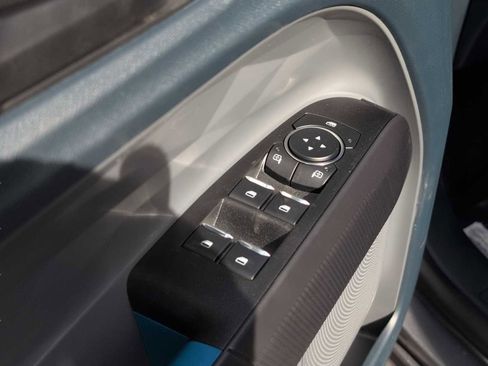 New 2026 Ford Maverick Lobo AWD/4WD image 21