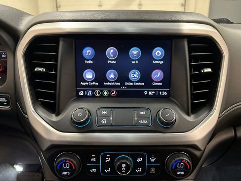 Used 2023 GMC Acadia SLE w/ Driver Convenience Package FWD image 27