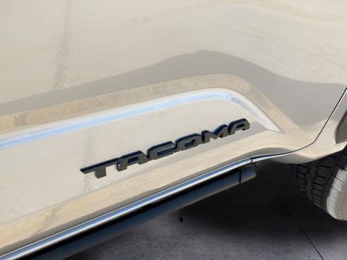New 2026 Toyota Tacoma TRD Off-Road AWD/4WD image 11