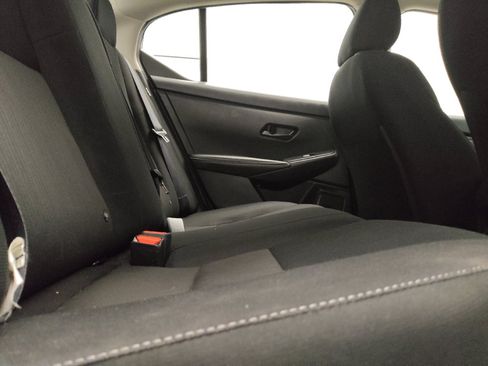 Used 2025 Nissan Sentra SV FWD image 19