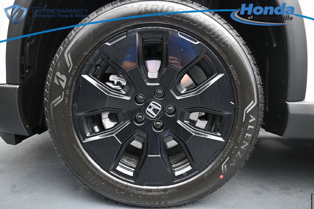 New 2026 Honda Pilot Black Edition image 15
