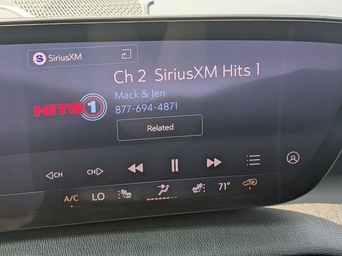 Used 2026 Buick Enclave Preferred AWD/4WD image 31