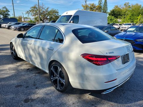 Certified 2025 Mercedes-Benz C 300 Sedan image 4