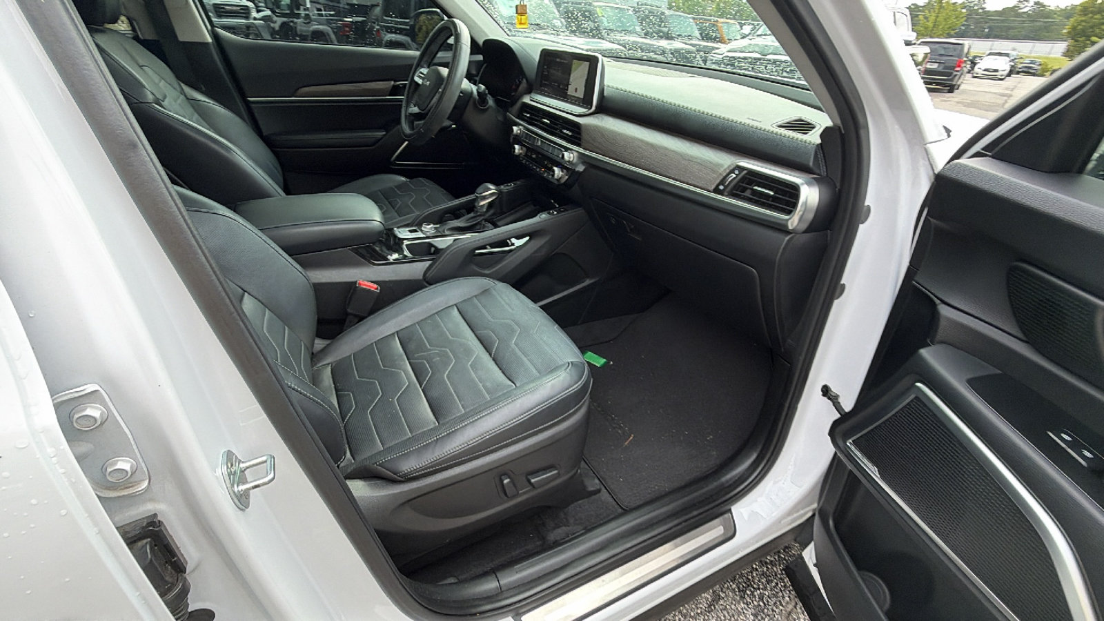Used 2022 Kia Telluride SX w/ SX Prestige Package AWD/4WD image 20