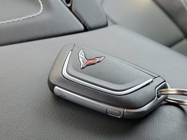 Certified 2021 Chevrolet Corvette Stingray Coupe w/ Chrome Exterior Badge Package RWD image 34