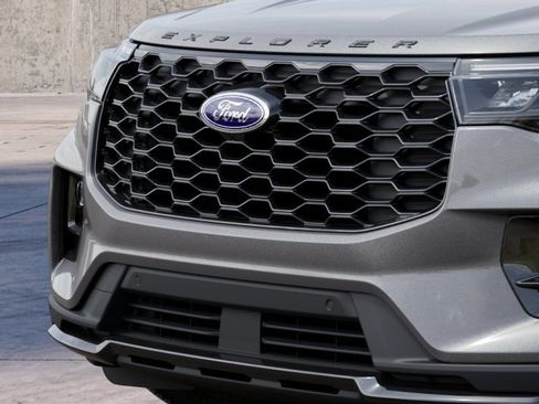 New 2027 Ford Explorer ST-Line AWD/4WD image 17