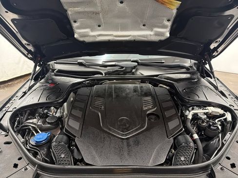 Certified 2019 Mercedes-Benz S 560 4MATIC Sedan image 31