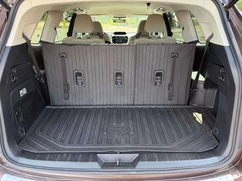 Used 2021 Subaru Ascent Premium w/ Convenience Package AWD/4WD image 12