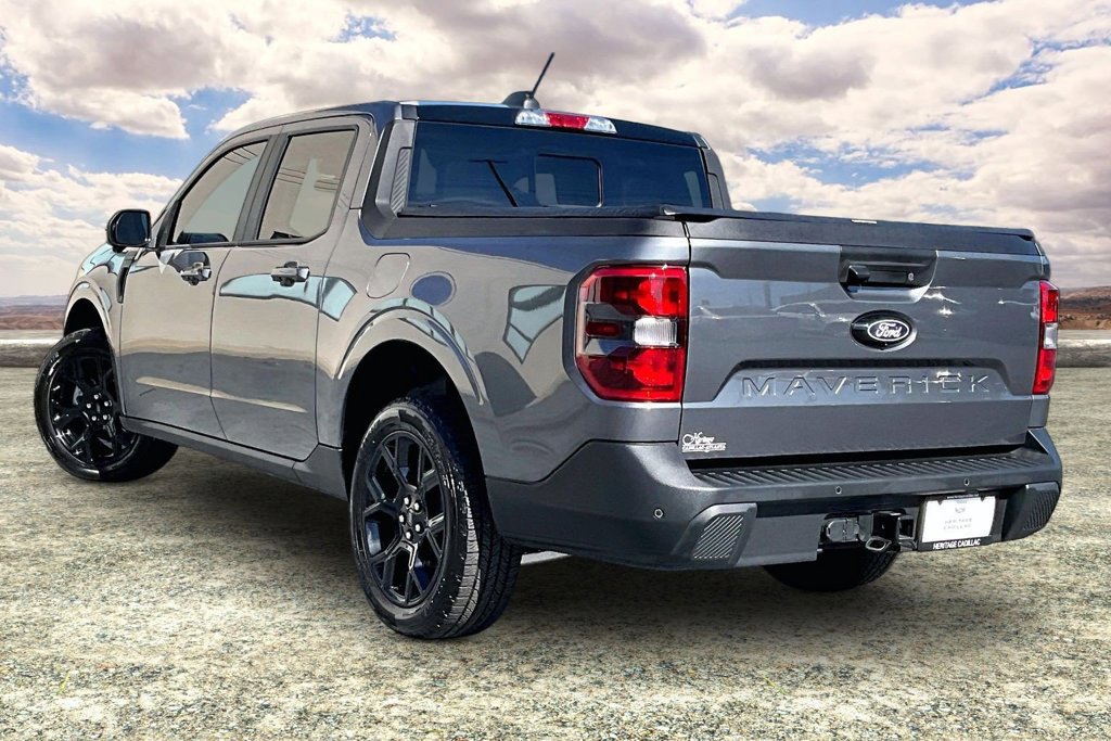Used 2026 Ford Maverick Lariat w/ Black Appearance Package AWD/4WD image 4