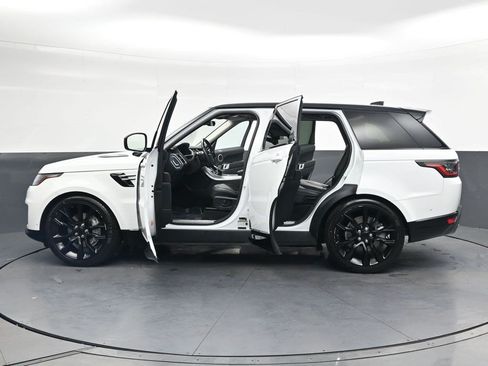 Used 2018 Land Rover Range Rover Sport HSE AWD/4WD image 34