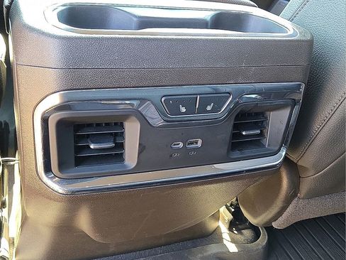 Used 2024 GMC Sierra 1500 Denali w/ Technology Package image 16