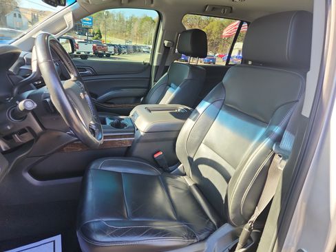 Used 2020 Chevrolet Tahoe LT image 16