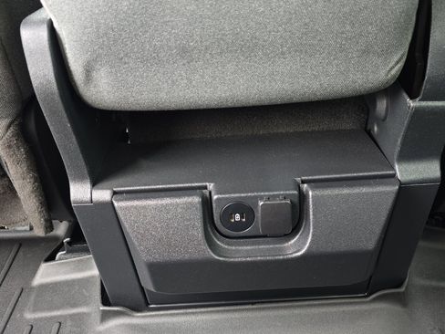 Certified 2023 Ford F350 XLT w/ FX4 Off-Road Package image 18