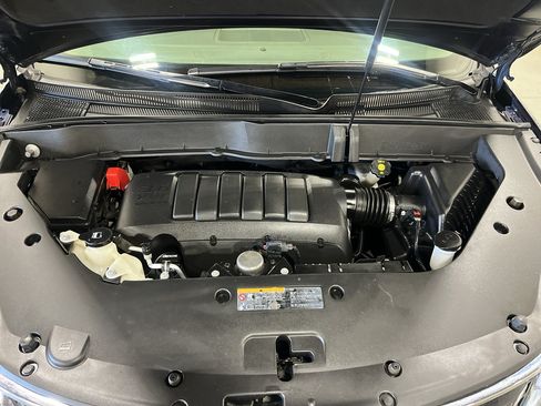 Used 2017 Chevrolet Traverse LT AWD/4WD image 33