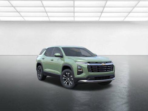 New 2026 Chevrolet Equinox LT image 1