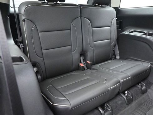 Certified 2023 GMC Acadia Denali w/ LPO, Floor Liner Package image 18
