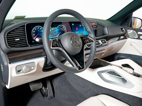 Certified 2026 Mercedes-Benz GLE 350 4MATIC image 15