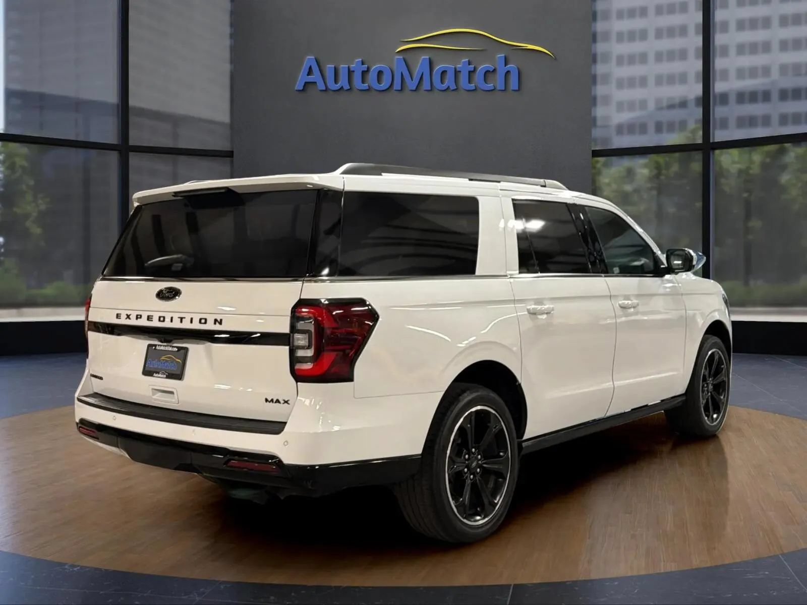 Used 2024 Ford Expedition Max Limited AWD/4WD image 11
