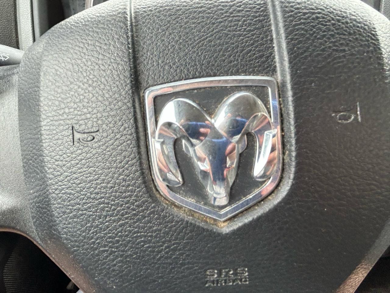 Used 2013 RAM 1500 Classic SLT AWD/4WD image 15