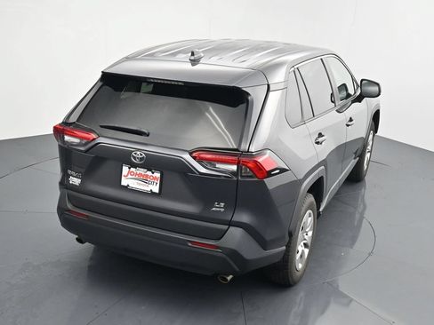 Used 2023 Toyota RAV4 LE AWD/4WD image 28