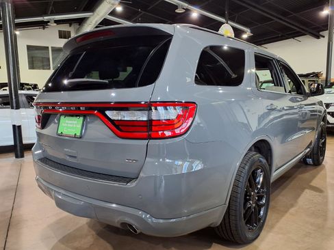 Used 2023 Dodge Durango GT image 6