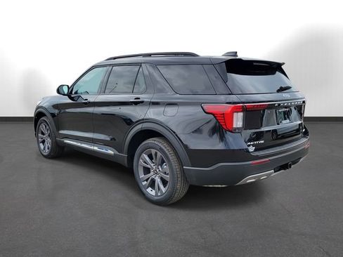 New 2025 Ford Explorer Active w/ Active Comfort Package image 3