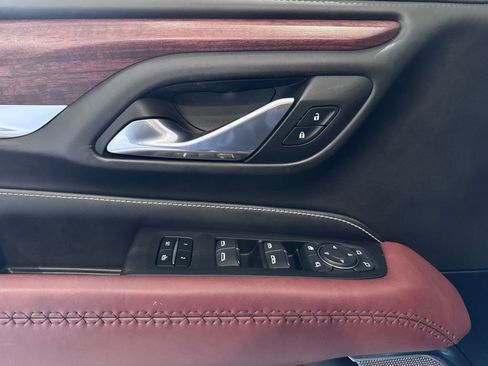 Certified 2023 GMC Yukon Denali Ultimate image 27