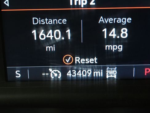 Used 2023 Chevrolet Silverado 2500 LT w/ Convenience Package image 14