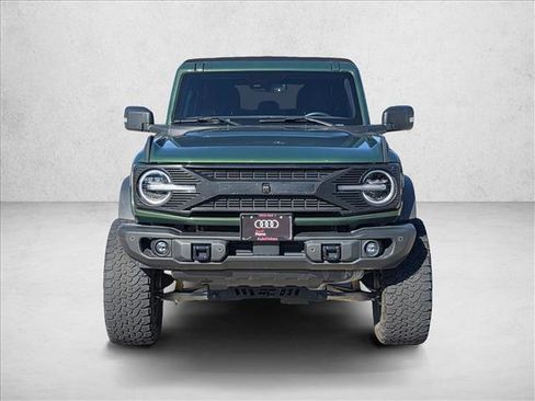 Used 2022 Ford Bronco Badlands image 2