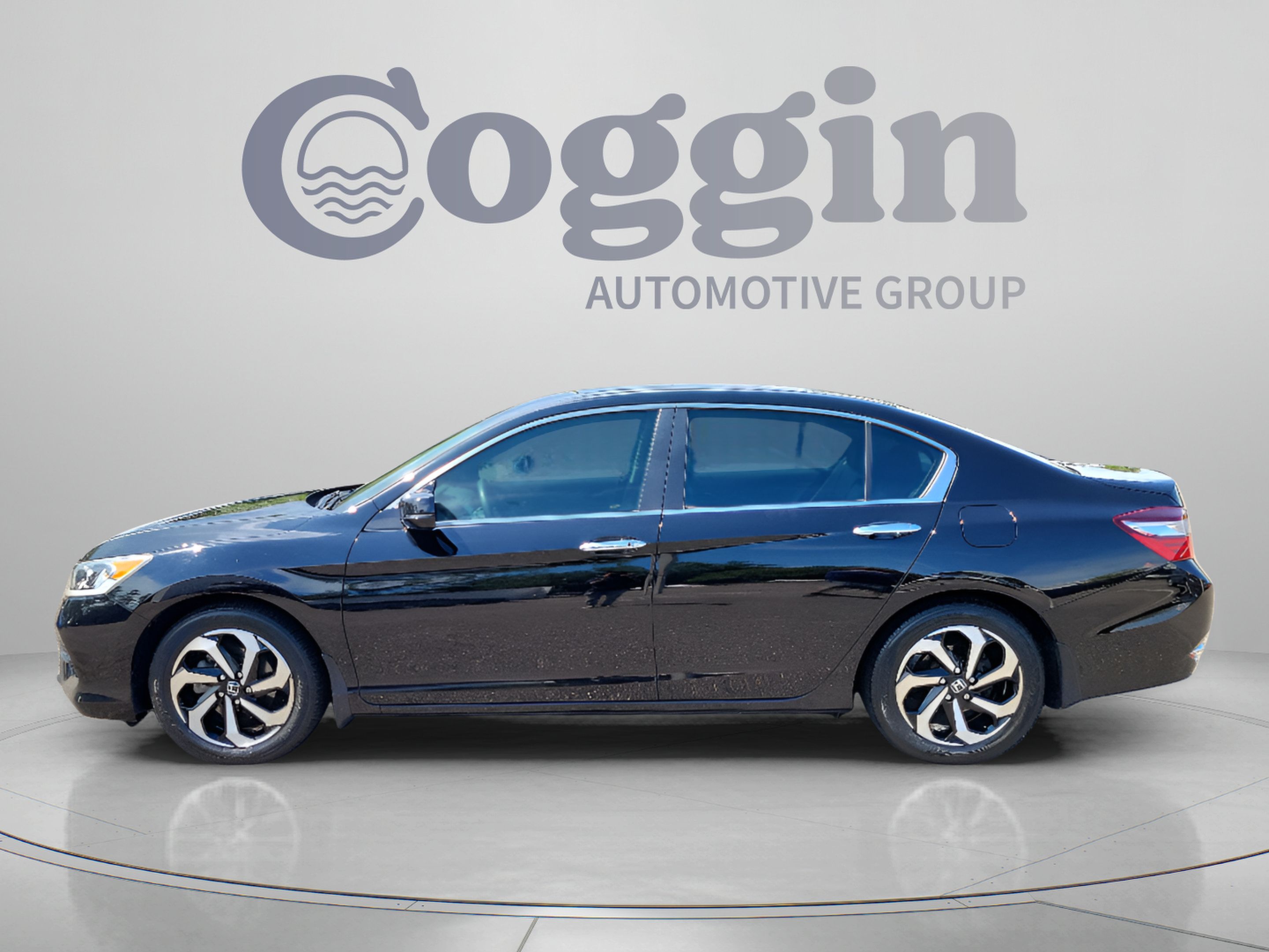 Used 2016 Honda Accord EX-L image 2