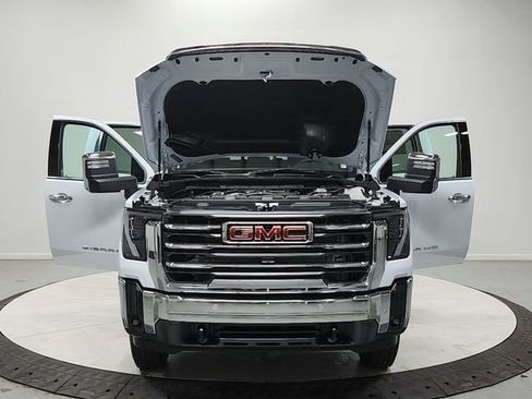 New 2026 GMC Sierra 3500 SLT w/ SLT Convenience Package AWD/4WD image 10