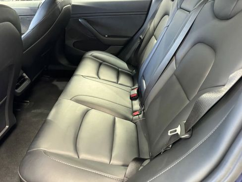 Used 2023 Tesla Model 3 Standard Range RWD image 10