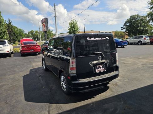 Used 2006 Scion xB FWD image 8