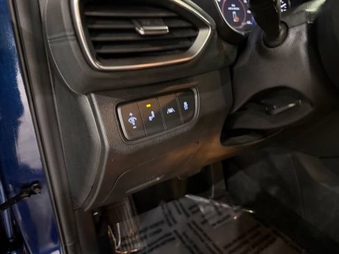 Used 2019 Hyundai Santa Fe SEL FWD image 13