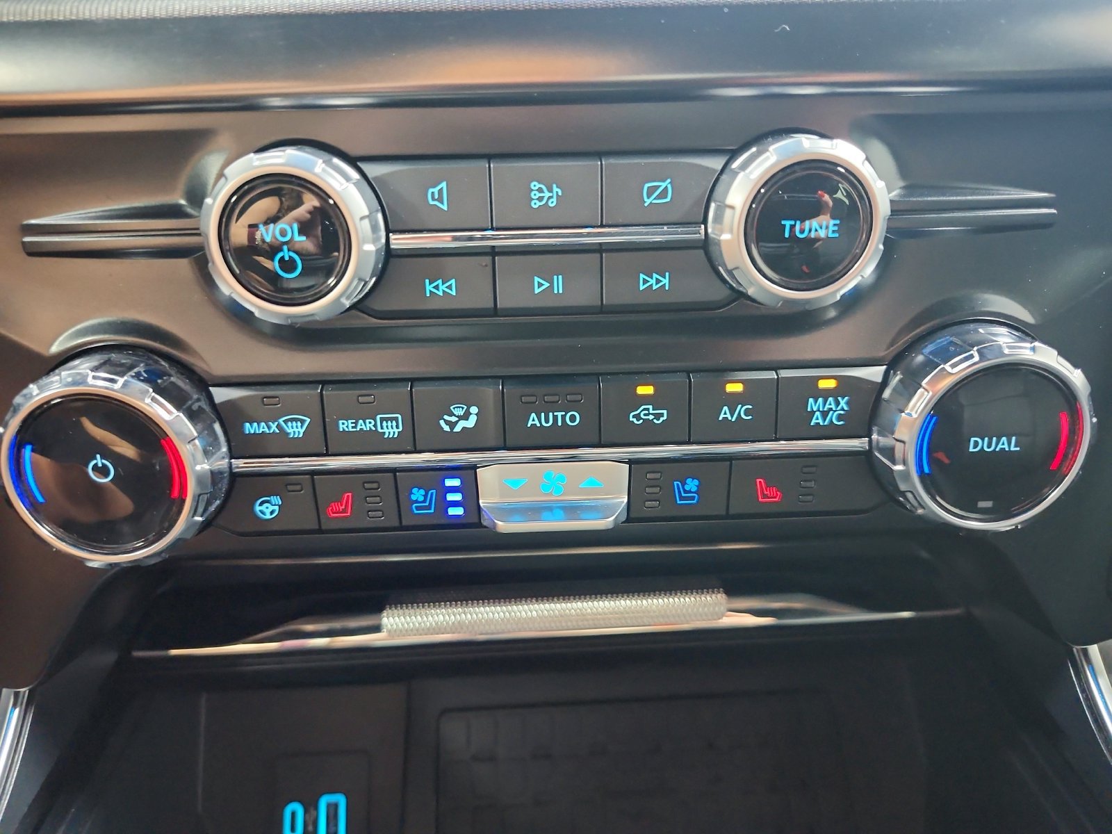 Used 2024 Ford F150 Raptor AWD/4WD image 35