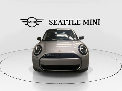New 2026 MINI Cooper 2-Door Hardtop FWD image 4